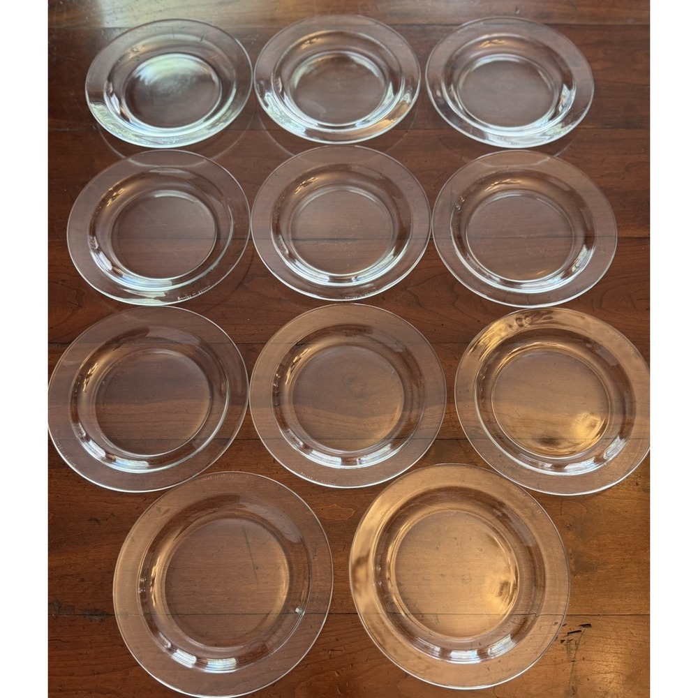 Lot of 11 Vintage Arcoroc France Classique Clear Glass Salad Dessert Plates